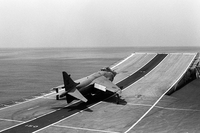 File:FRS.1 ski-jump take-off HMS Invincible.JPEG
