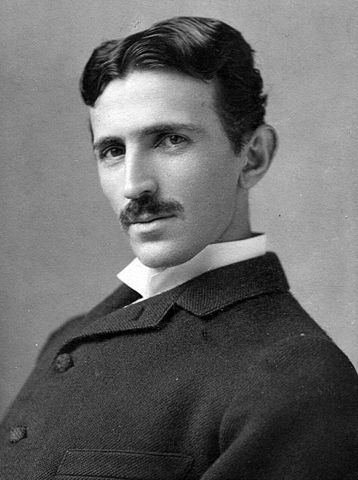 File:Tesla aged 36.jpeg