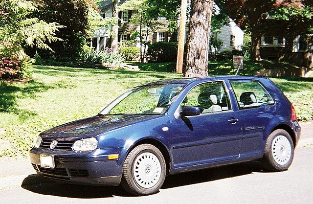 File:VWGolf4.jpg