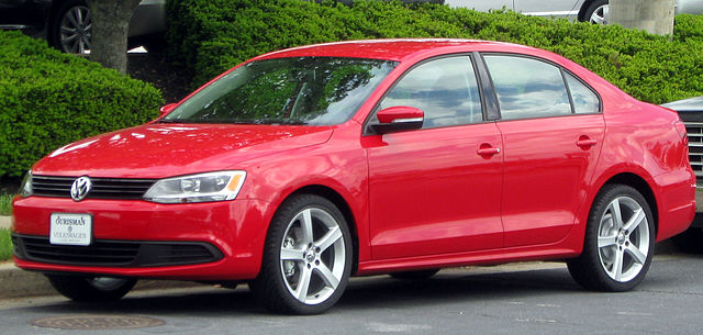 File:2011 Volkswagen Jetta SE -- 05-06-2011.jpg