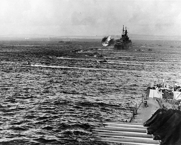 File:LVTs attacking Saipan.jpg