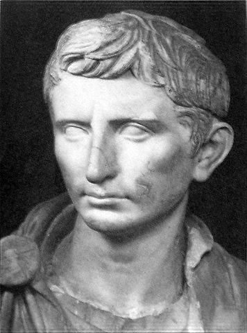 File:Augustus Statue.JPG