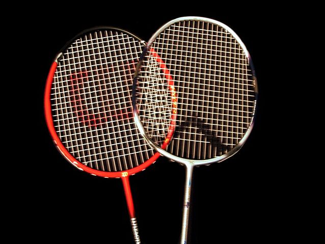 File:Heads of badminton raquets.jpg