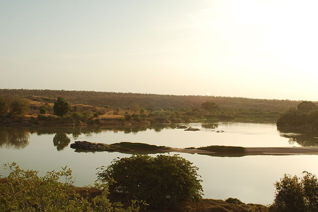 File:Niger Safari.jpg