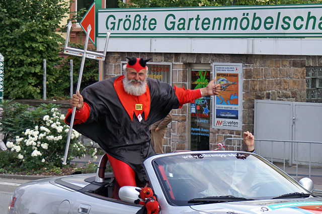 File:Didi Senft-Einzelzeitfahren-Deutschlandtour 2005.jpg