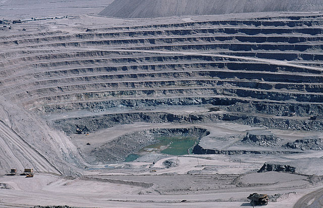 File:Chuquicamata-002.jpg