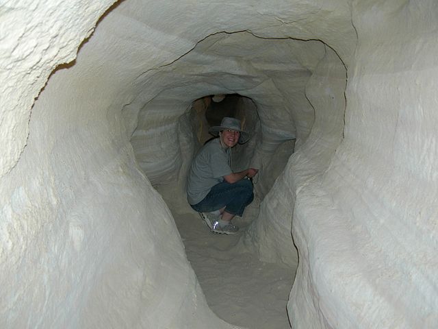 File:TimnaChalcolithicMine.JPG