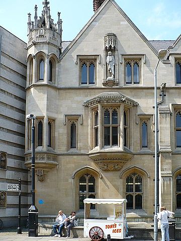 File:Scott's Building, King's College - geograph.org.uk - 818428.jpg