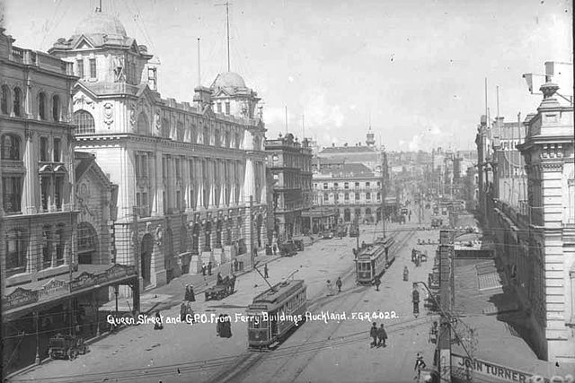 File:Lower Queen Street.jpg