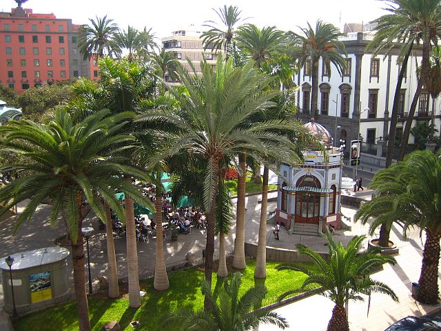 File:Las palmas gran canaria parque san telmo 2005.jpg
