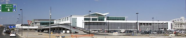 File:New terminal building at Canberra Airport cropped2.jpg