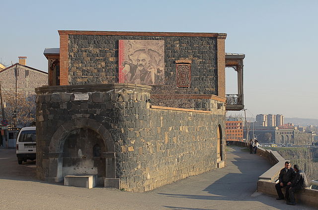 File:Sergei Parajanov in Yerevan.JPG