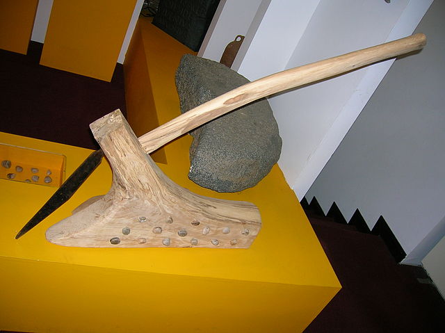 File:Mouldboard plough.JPG