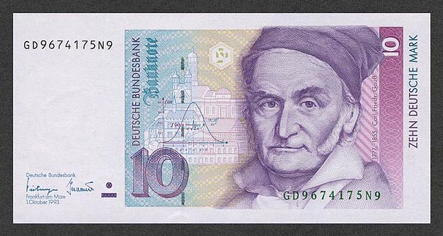 File:10 DM Serie4 Vorderseite.jpg