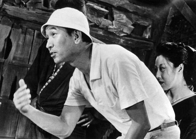 File:Akira Kurosawa directing.jpeg