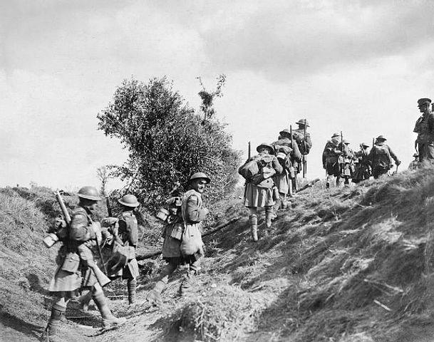 File:Canadian Scottish at Canal du Nord Sept 1918 IWM CO 3289.jpg