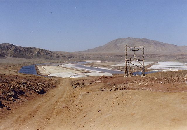File:Cabo Verde Sal Pedra Lume.jpg