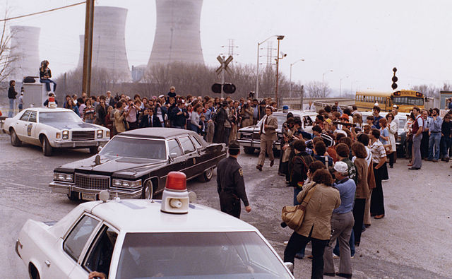 File:Carter leaving Three Mile Island.jpg