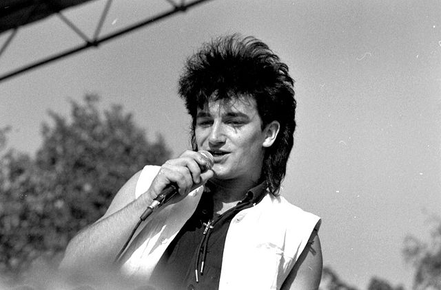 File:U2 21081983 01 800b.jpg