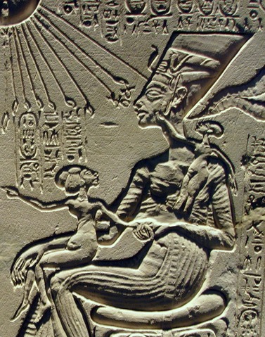 File:Meketaten-Nefertiti.tiff