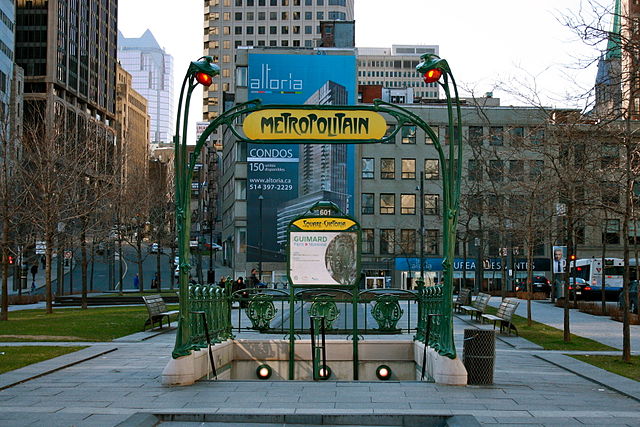 File:GuimardEntranceMTL.jpg