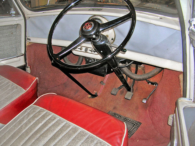 File:Morris Mini interior 1959.jpg