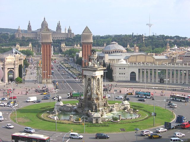 File:Pla&ccedil;a Espanya.jpg