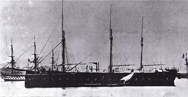 File:LaGloirePhotograph.jpg