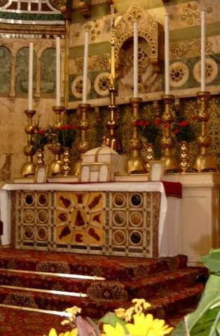 File:Unchurch.jpg