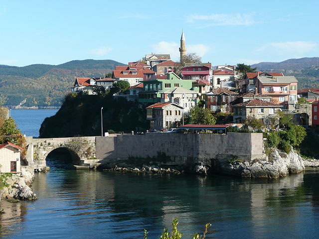 File:Amasra 1260452 nevit.jpg