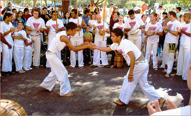 File:Roda de capoeira1.jpg