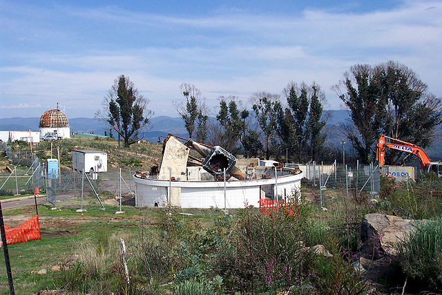 File:Mt Stromlo Obs1.jpg