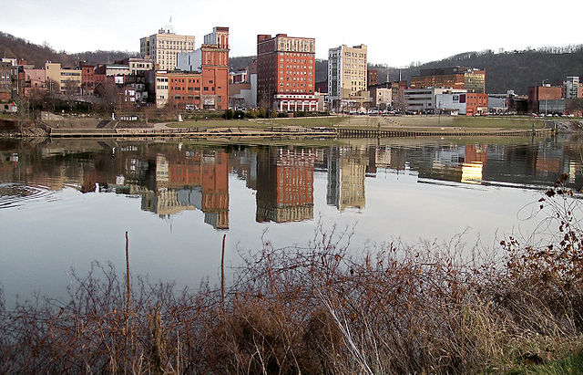 File:Wheeling West Virginia.jpg