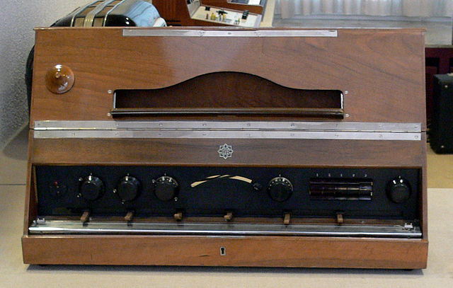 File:Volkstrautonium MIM.jpg