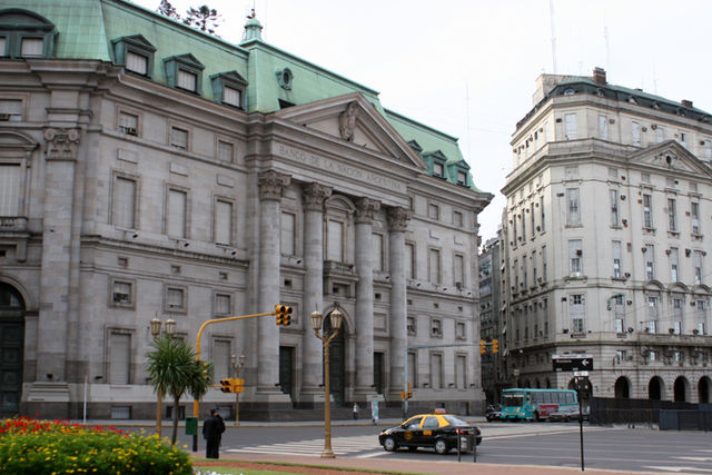 File:National bank of argentina (92205).jpg