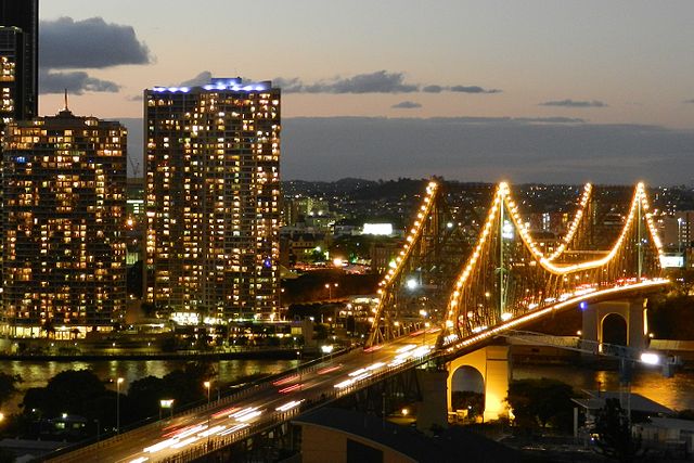 File:Brisbane's Story Bridge at night.jpg