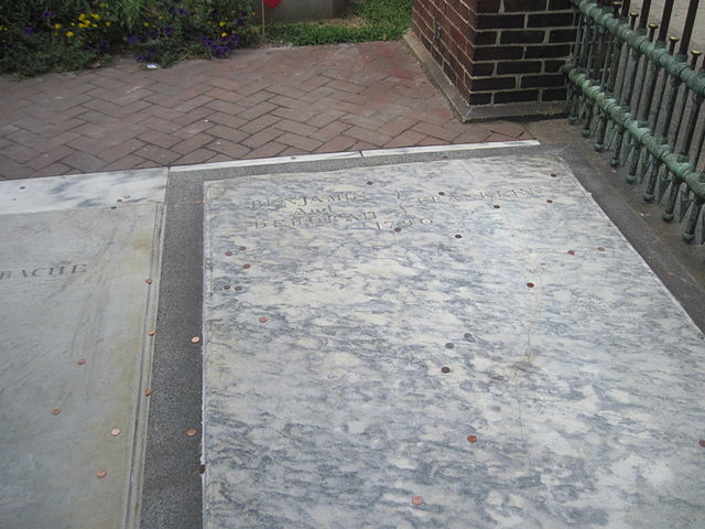 File:Philly 2010 transit 071.JPG