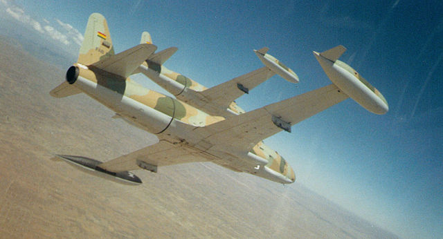 File:T-33 LA PAZ.jpg