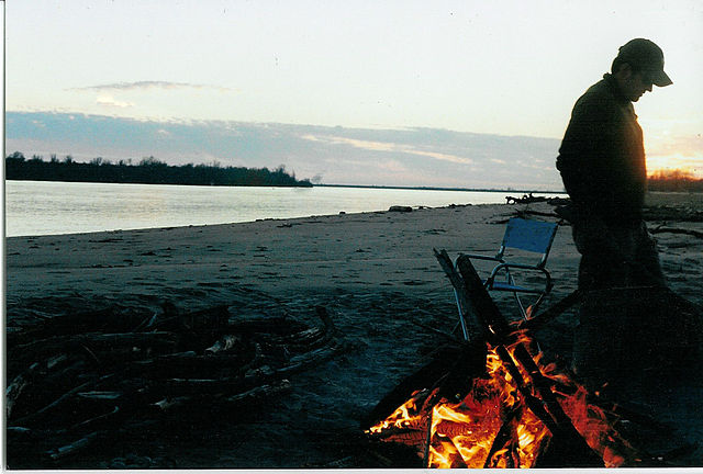 File:Mississippi-River-Sandbar-Sunset.jpg