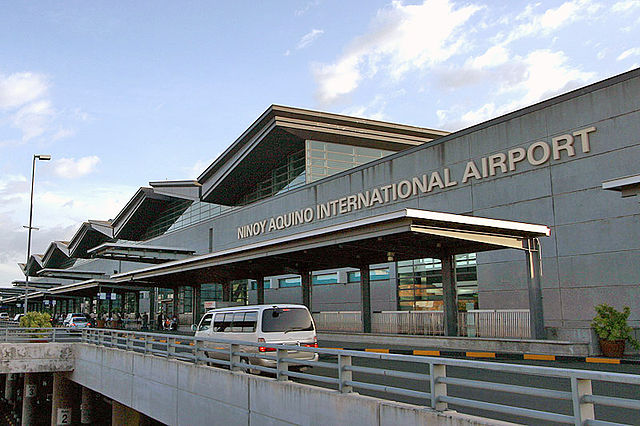 File:NAIA Terminal 3 2009 MC.jpg
