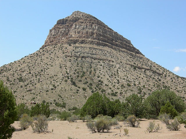 File:FossilMtnUT.jpg