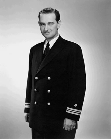 File:Portrait of Lyndon B. Johnson in Navy Uniform - 42-3-7 - 03-1942.jpg