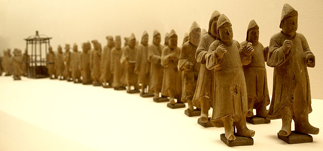 File:PanYongzheng-ProcessionalTombFigurines-ShanghaiMuseum-May27-08.jpg