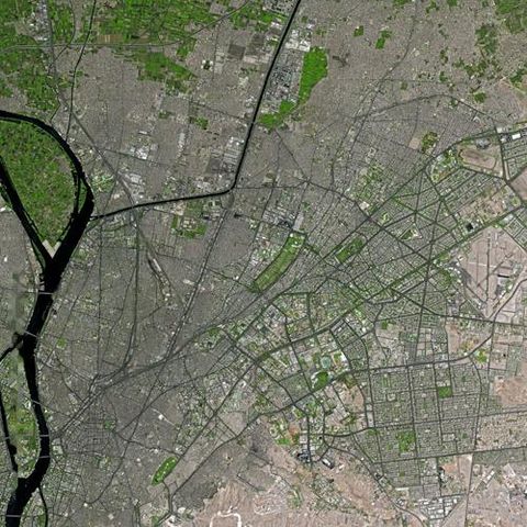 File:Cairo SPOT 1006.jpg