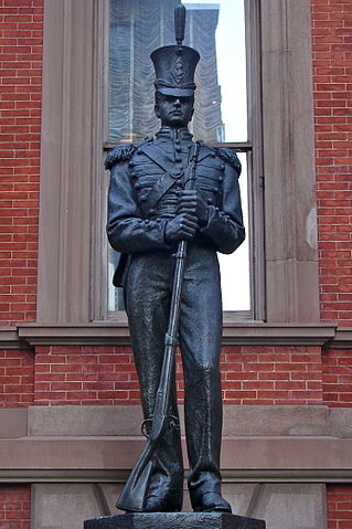 File:Union Club Philly Statue 2.jpg