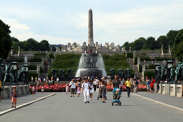 File:Frogner Park in Oslo (edit).jpg
