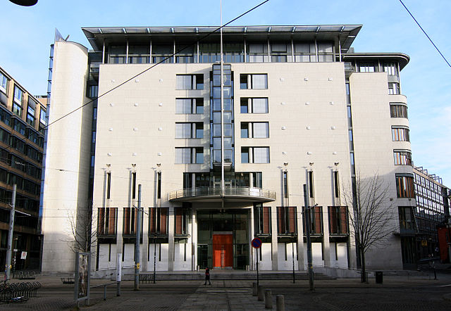 File:Oslo tinghus.jpg