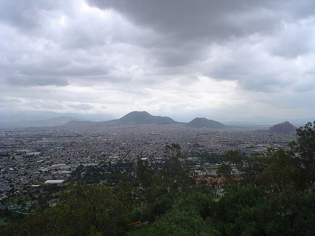 File:Iztapalapa desde el cerro de la Estrella.jpg