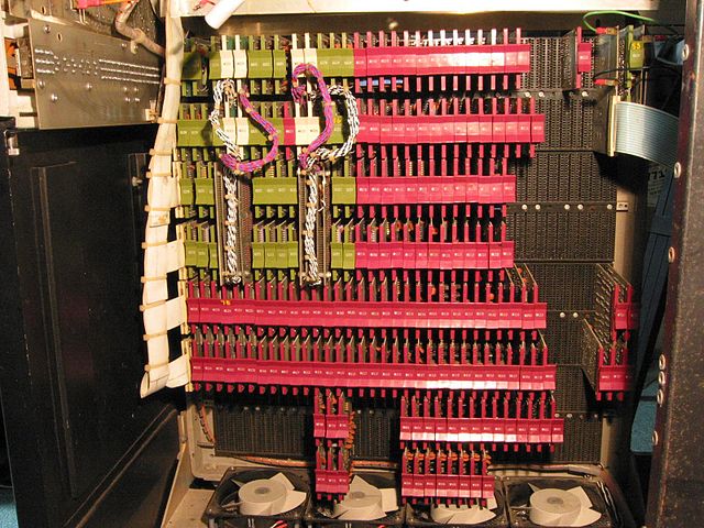 File:PDP-8i cpu.jpg