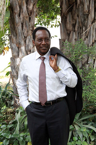 File:Dioncounda Traore photo officielle de campagne 3 Mali 2012.jpg